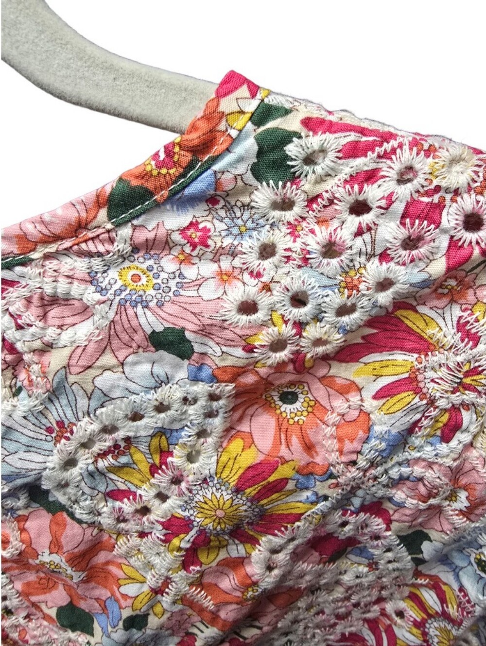 Solitaire Anthropologie Embroidered Eyelet Floral Top M Pink Sleeveless Sz.L - Picture 6 of 7